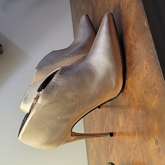 GUESS ANKLE BOOTIES - Picture 4 of 12